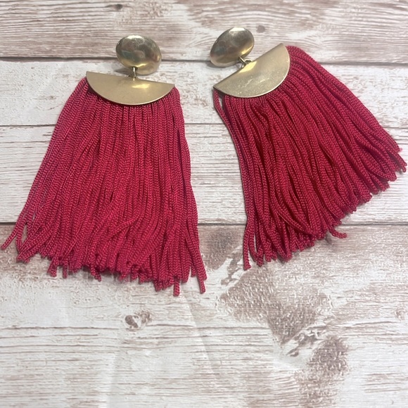 Colorado Kitty Pink Hand Crafted Tassel Earrings - Picture 3 of 5